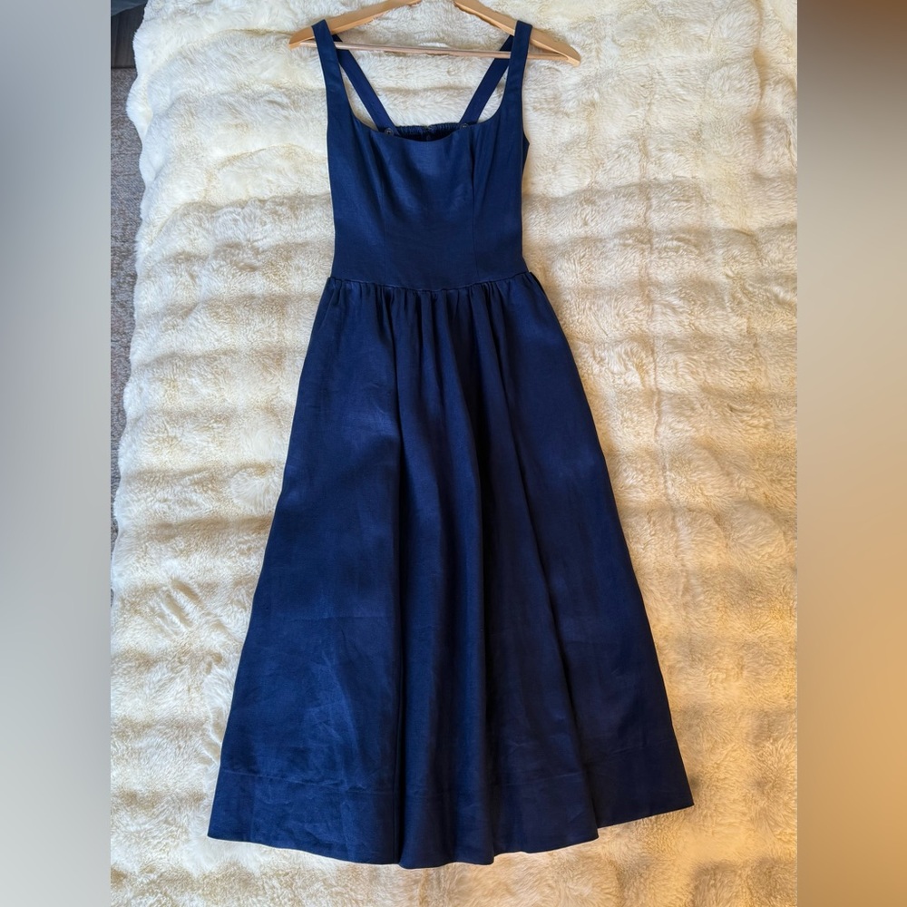 Reformation Janu Linen Dress In Danube, brand new, never worn, no flaws. - Picture 5 of 16